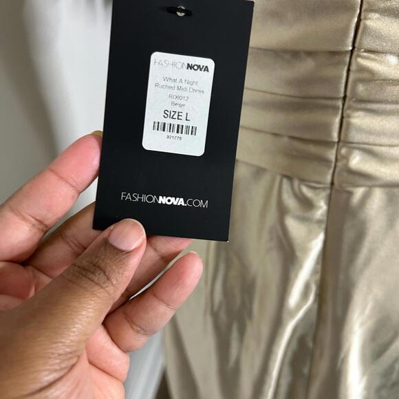 Fashion Nova Champagne Satin Bodycon Midi Dress‎ Formal NWT Size L - Picture 8 of 8